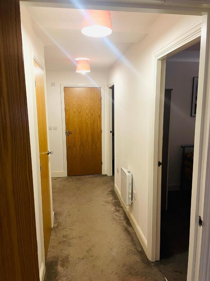 #0509 Two Bedroom Serviced Apartment- Free Parking 더비 외부 사진